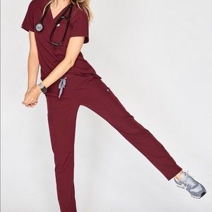 ISO FIGS LARGE TALL BURGUNDY